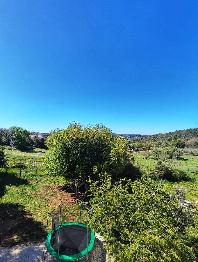 Apartman Sa Pogledom Na More Pula Croatia