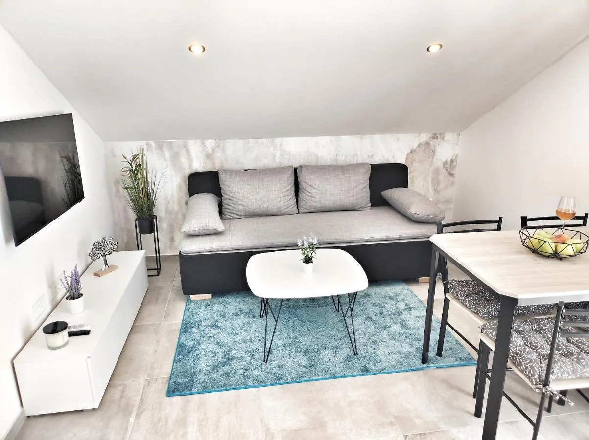 Διαμέρισμα Apartman Sa Pogledom Na More Πούλα