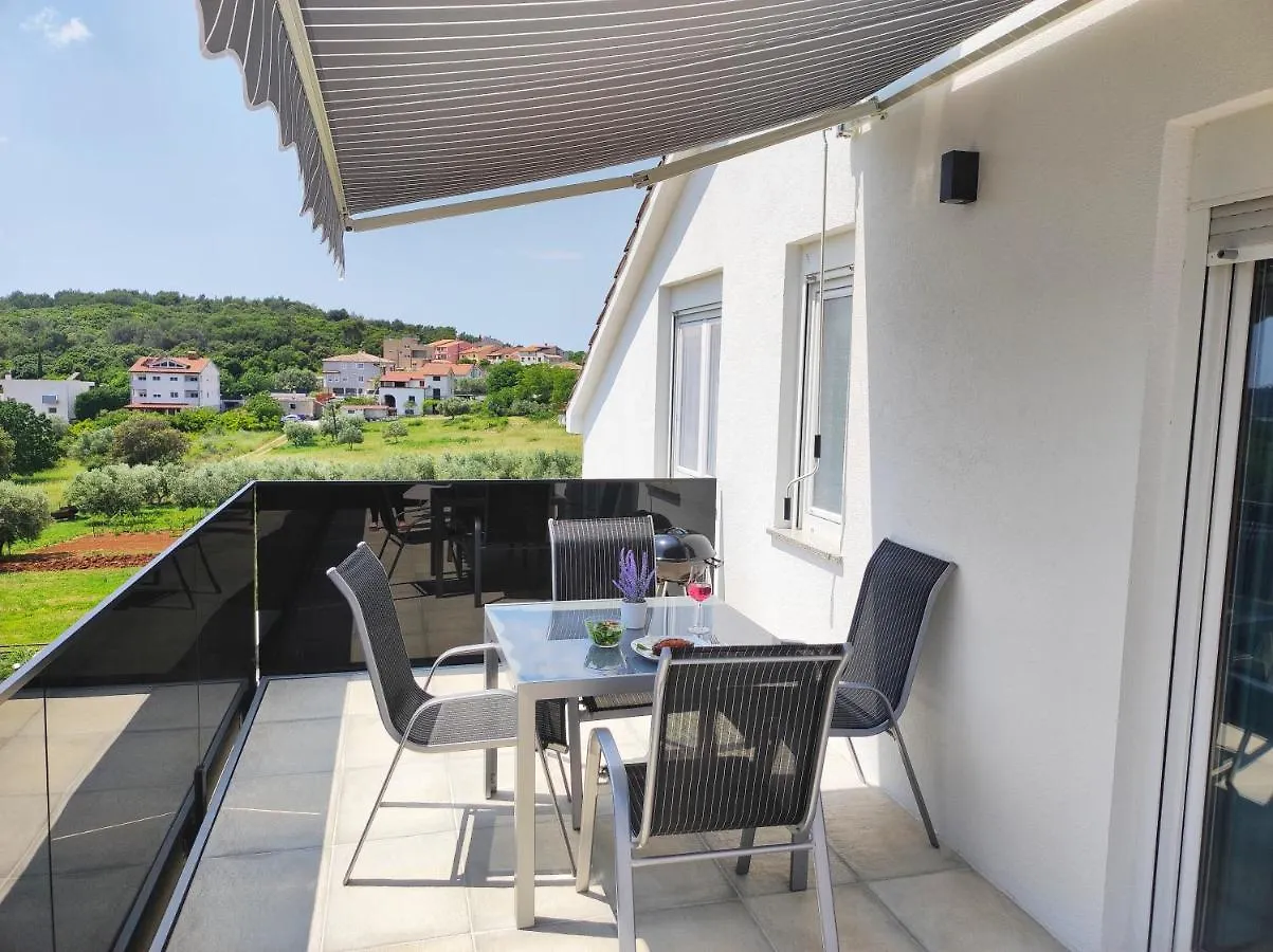Apartman Sa Pogledom Na More Πούλα 0*,  Κροατία